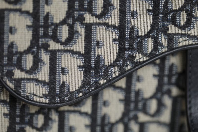 384c92401289e814bcd476d84fa743db_1753170584_6035.jpg
