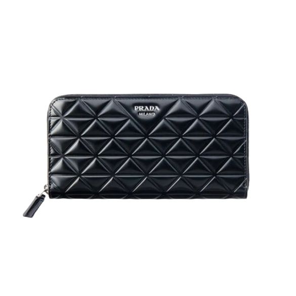 2M1317 프라다 퀄팅 브러쉬드 장지갑